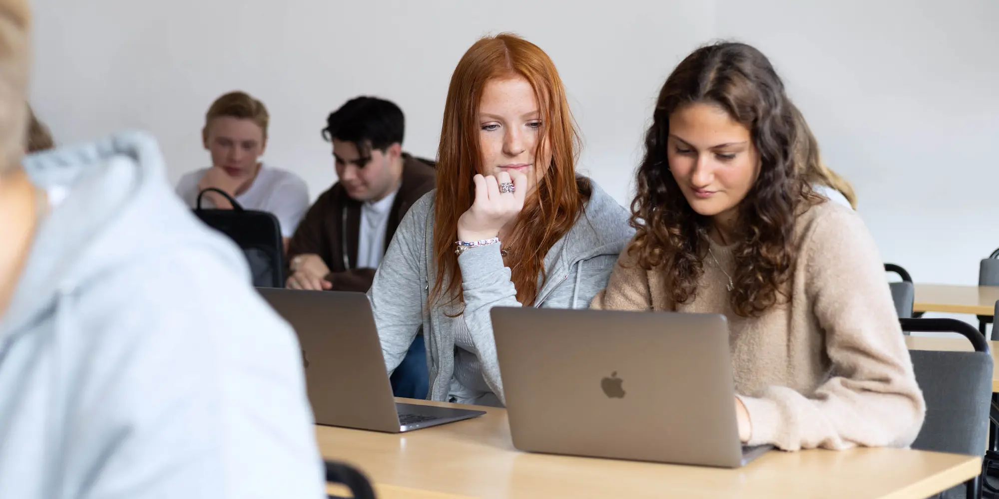 Elever i klassrum